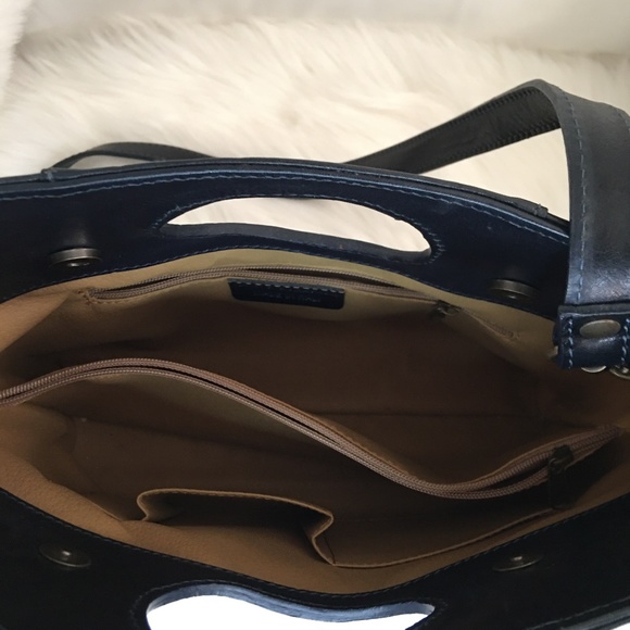 I Fratelli Navy Bule Leather Hand Bag - Picture 8 of 8